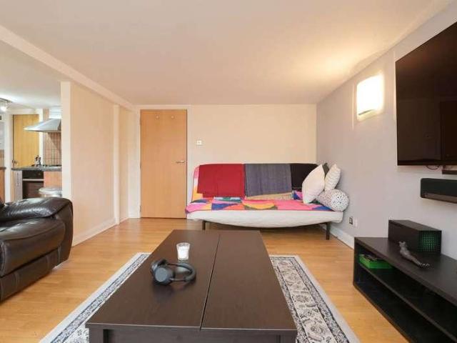 1 bed flat for sale