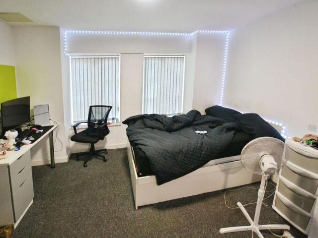 1 bed flat for sale