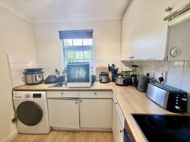 1 bed flat for sale