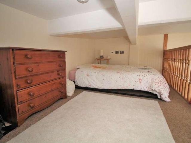 1 bed flat for sale