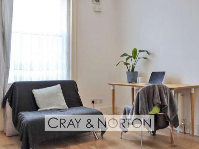 1 bed flat for sale