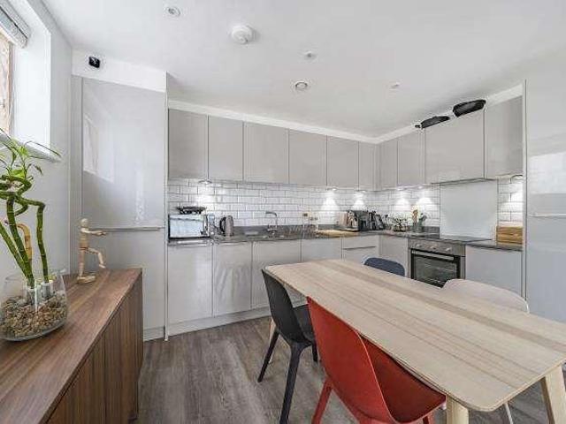 1 bed flat for sale