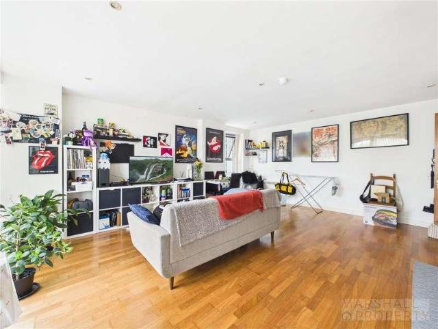 1 bed flat for sale