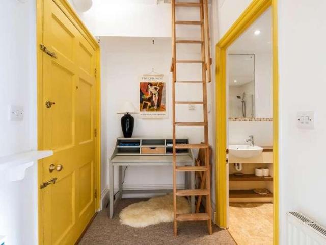1 bed flat for sale