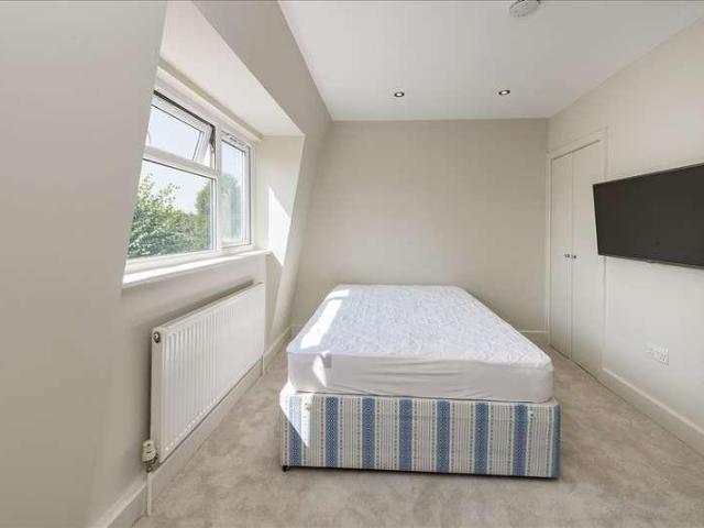 1 bed flat for sale