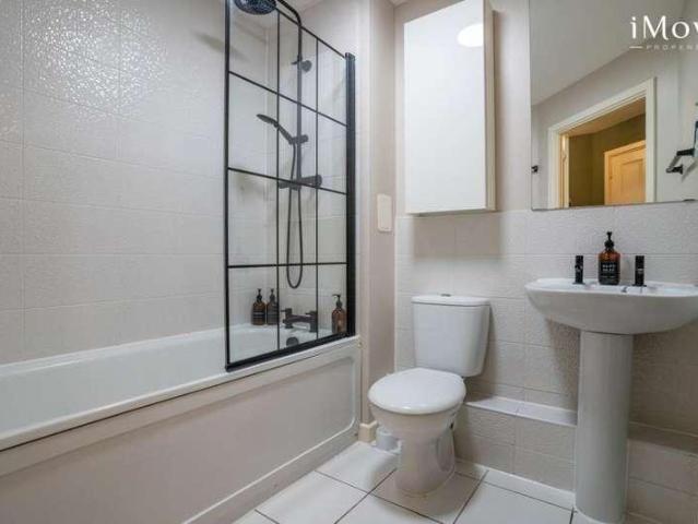 1 bed flat for sale