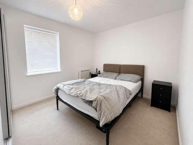 1 bed flat for sale