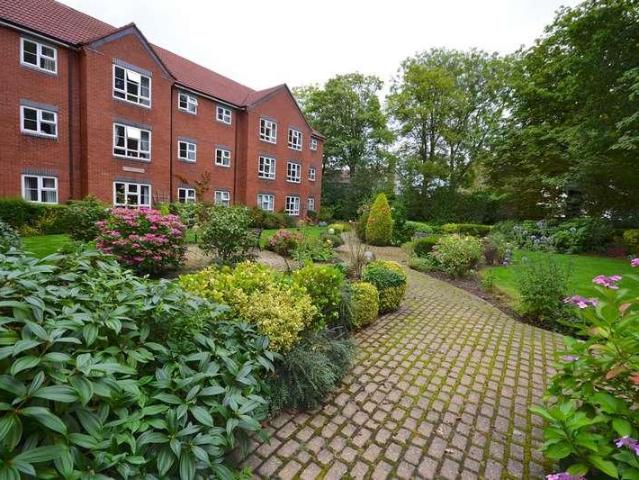 1 bed flat for sale