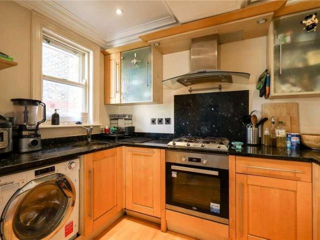 1 bed flat for sale