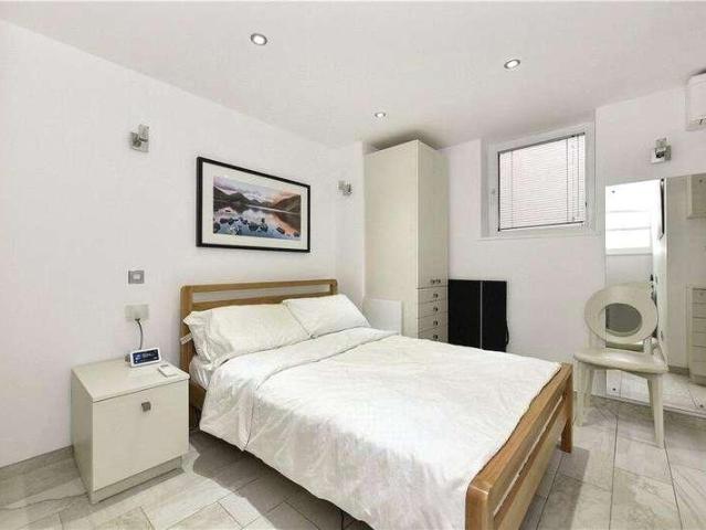 1 bed flat for sale