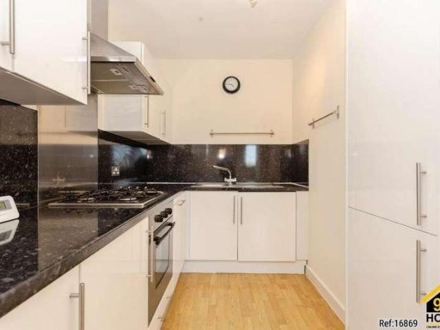 1 bed flat for sale