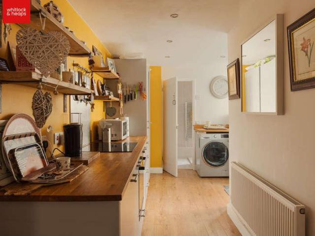 1 bed flat for sale
