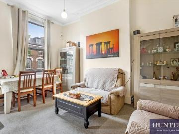 1 bed flat for sale
