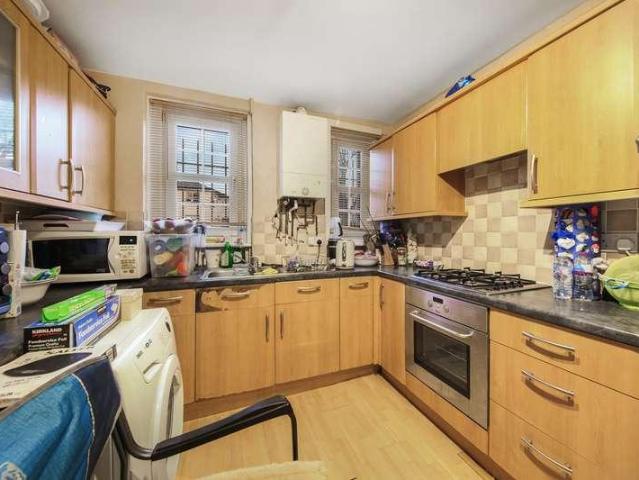 1 bed flat for sale
