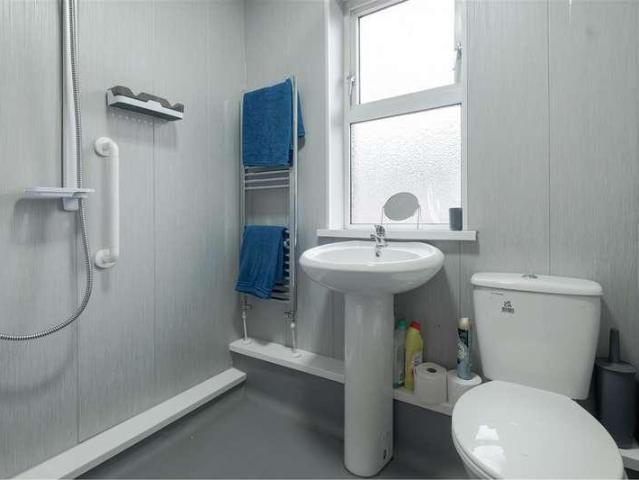 1 bed flat for sale