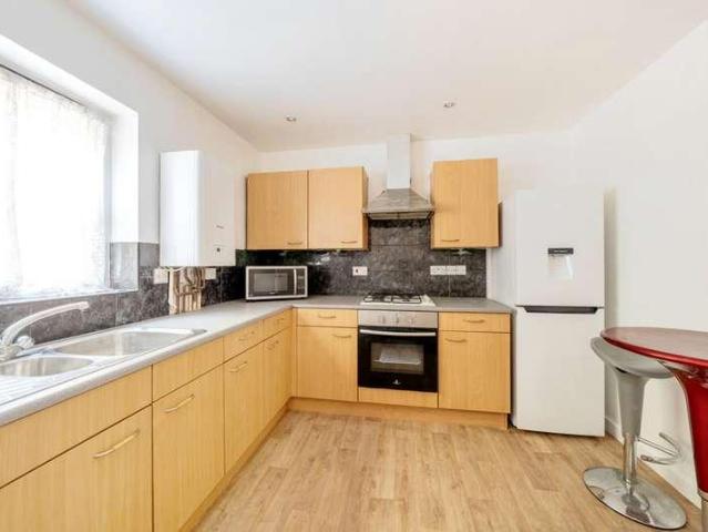 1 bed flat for sale