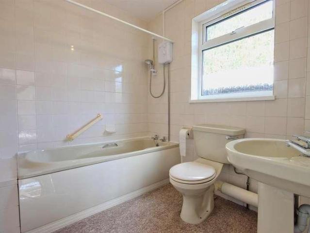 1 bed flat for sale