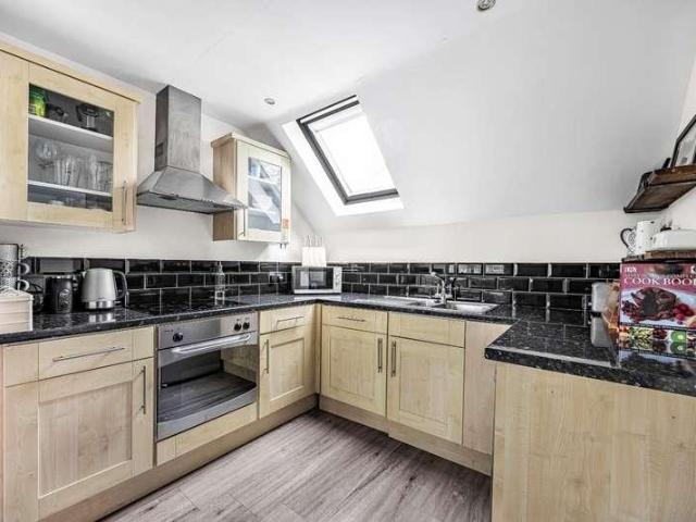 1 bed flat for sale