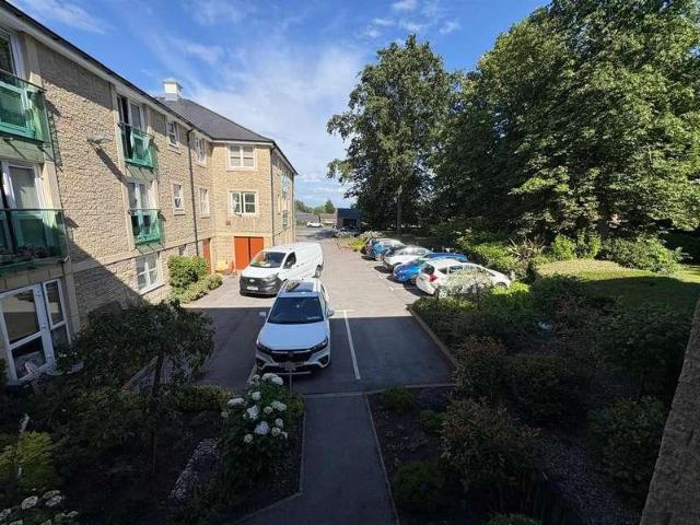 1 bed flat for sale