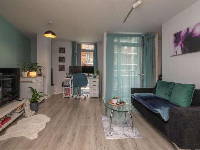 1 bed flat for sale