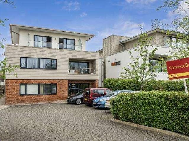 1 bed flat for sale