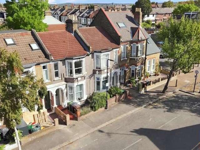 1 bed flat for sale