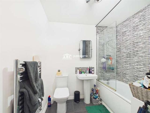 1 bed flat for sale