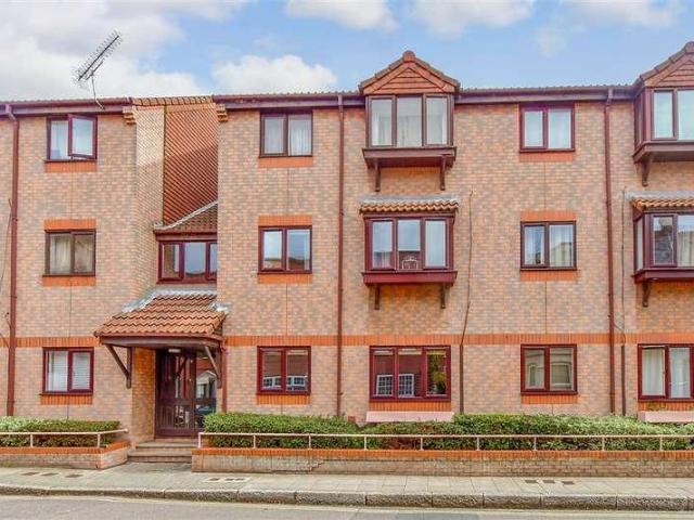 1 bed flat for sale