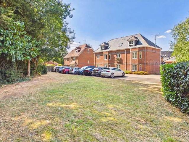 1 bed flat for sale