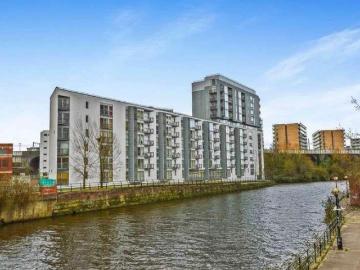 1 bed flat for sale