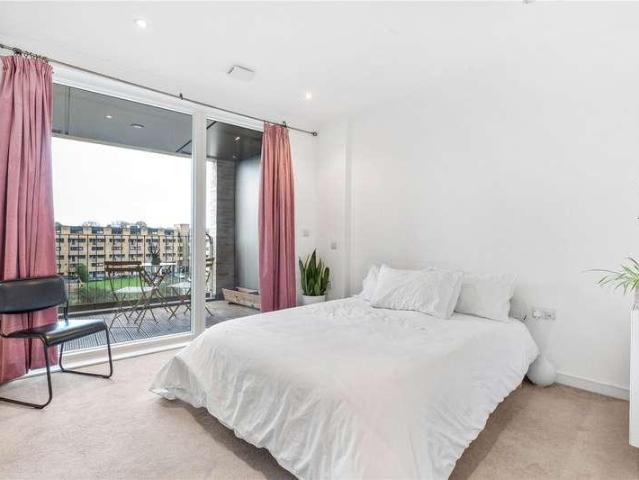 1 bed flat for sale
