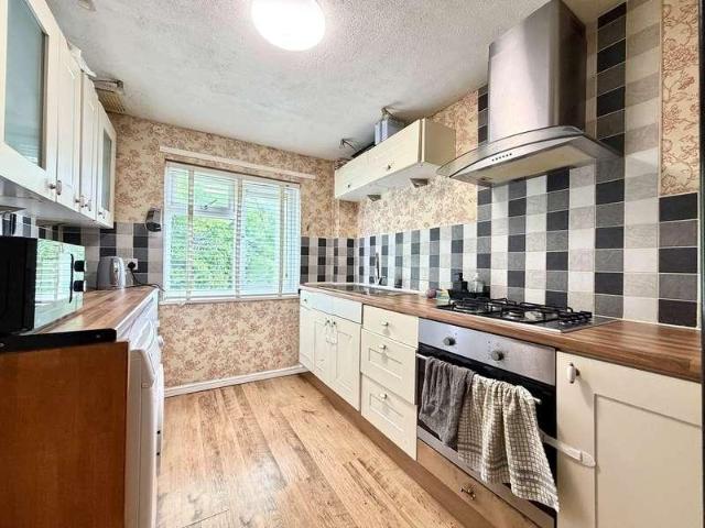 1 bed flat for sale