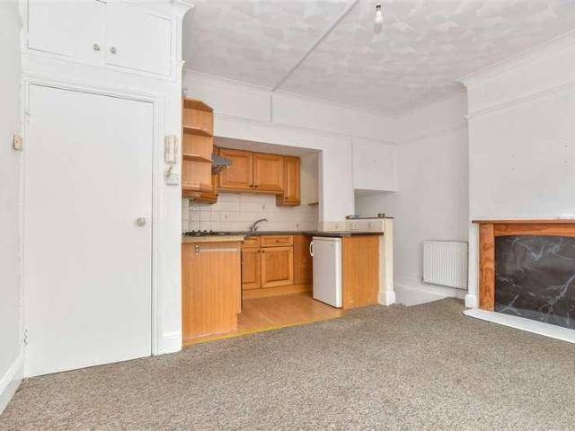 1 bed flat for sale