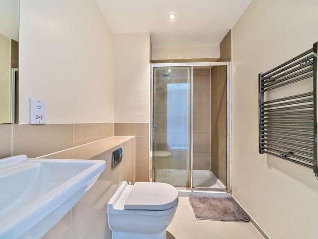 1 bed flat for sale