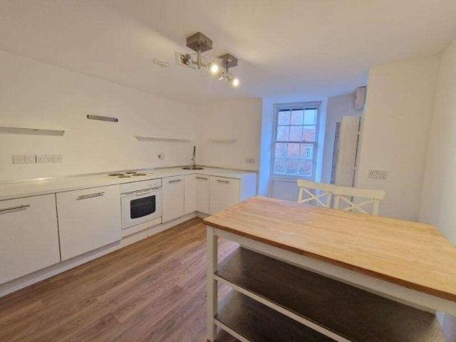 1 bed flat for sale