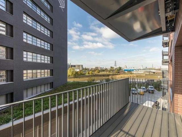 1 bed flat for sale
