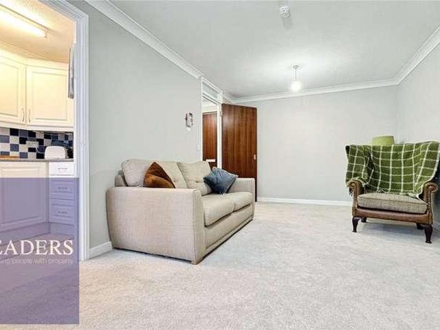 1 bed flat for sale