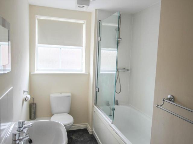 1 bed flat for sale