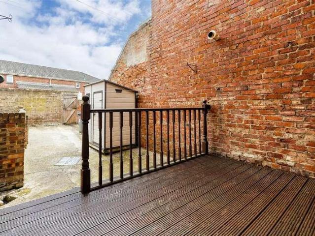 1 bed flat for sale