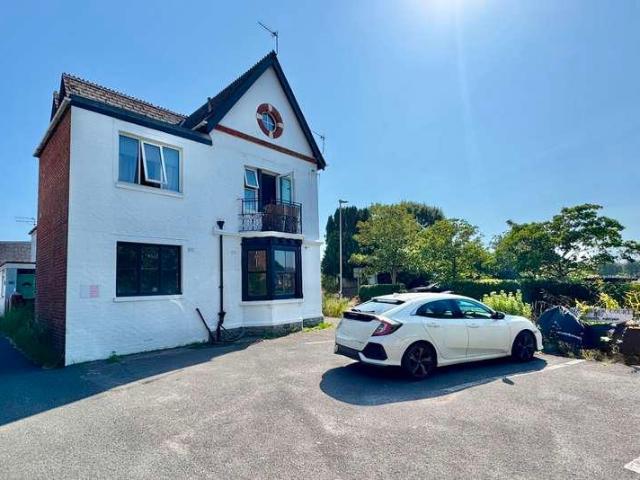 1 bed flat for sale