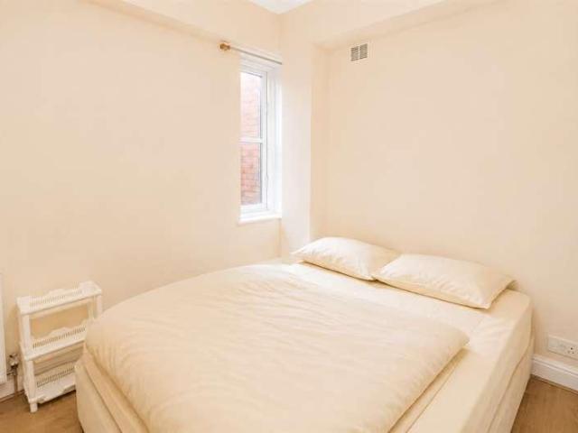 1 bed flat for sale