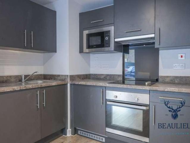 1 bed flat for sale