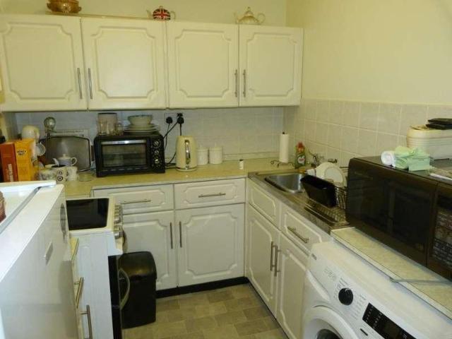 1 bed flat for sale