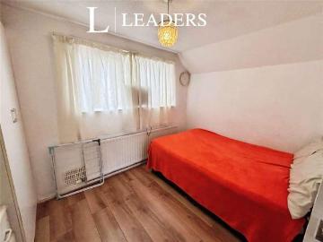 1 bed flat for sale