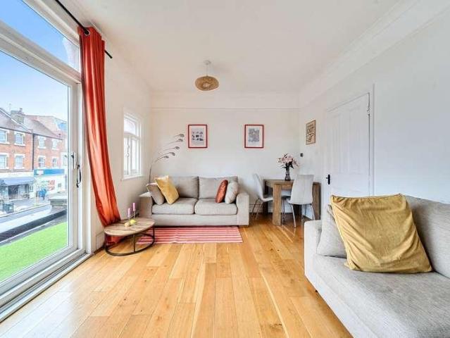 1 bed flat for sale