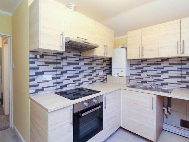1 bed flat for sale