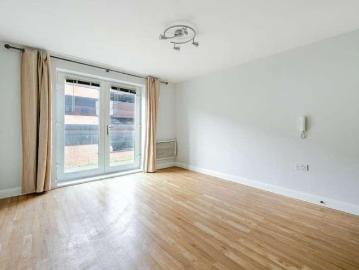 1 bed flat for sale