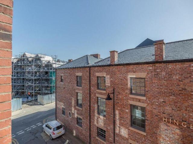 1 bed flat for sale