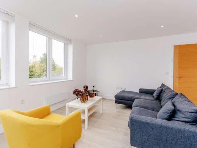 1 bed flat for sale
