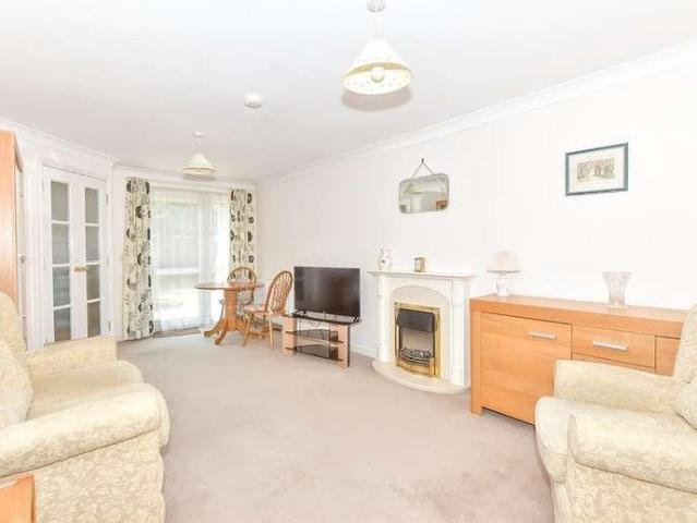 1 bed flat for sale